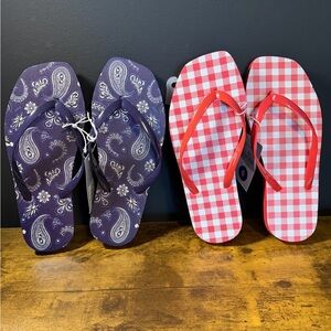 Flip Flops by Target. Bundle of 2. Size 6